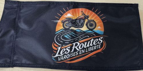 Drapeau moto. Créé dans le Var, pour les motards du Var.